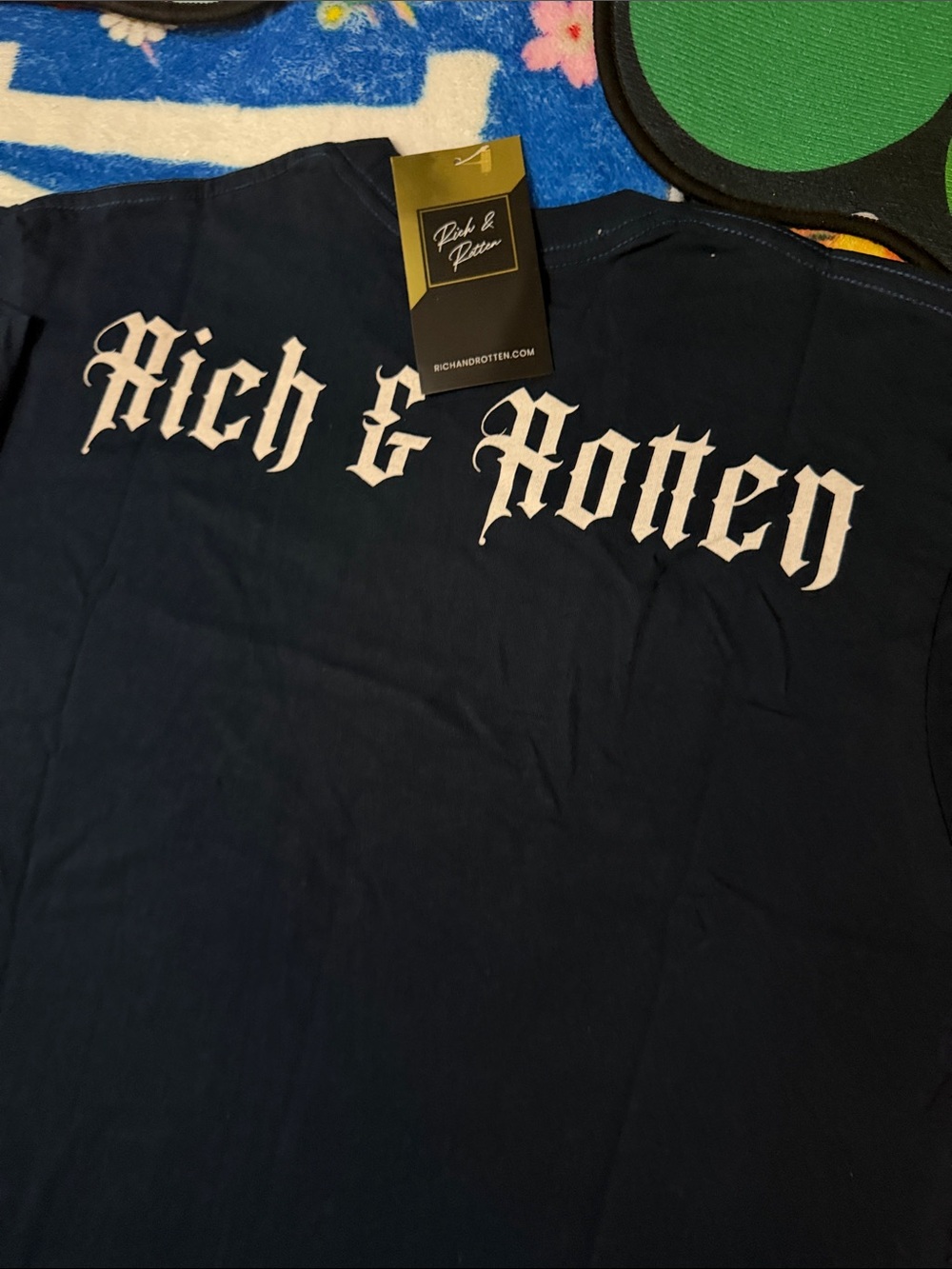 Rich & Rotten Signature Graphic Tee - Picture 6 of 9